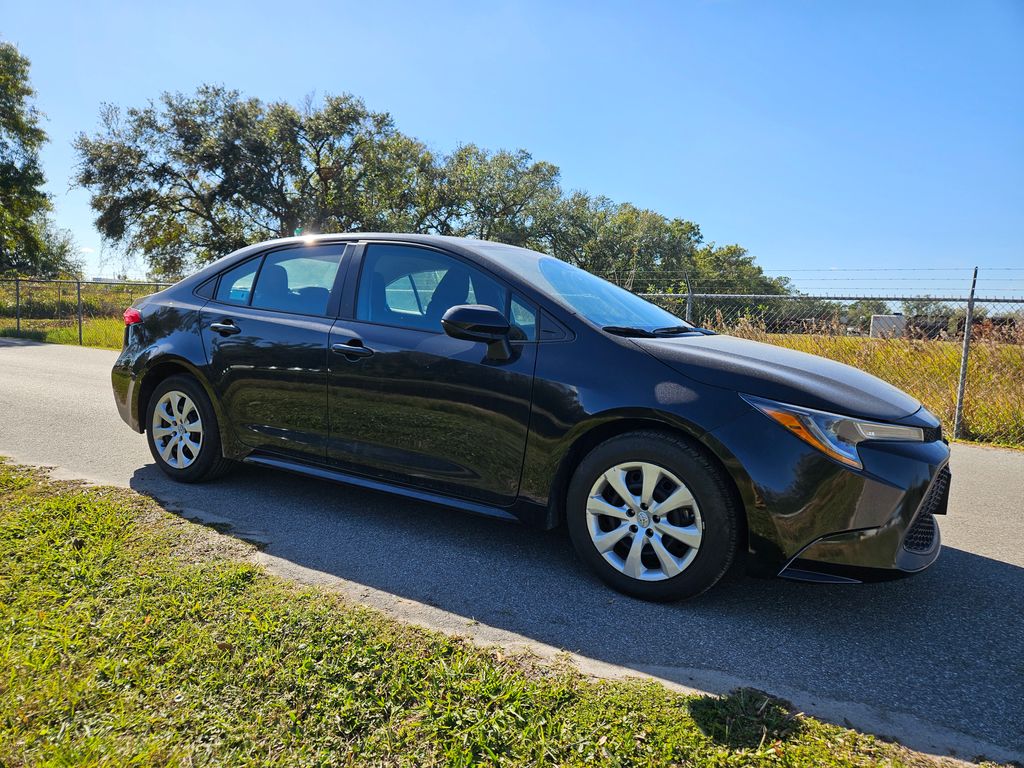 2021 Toyota Corolla LE 7