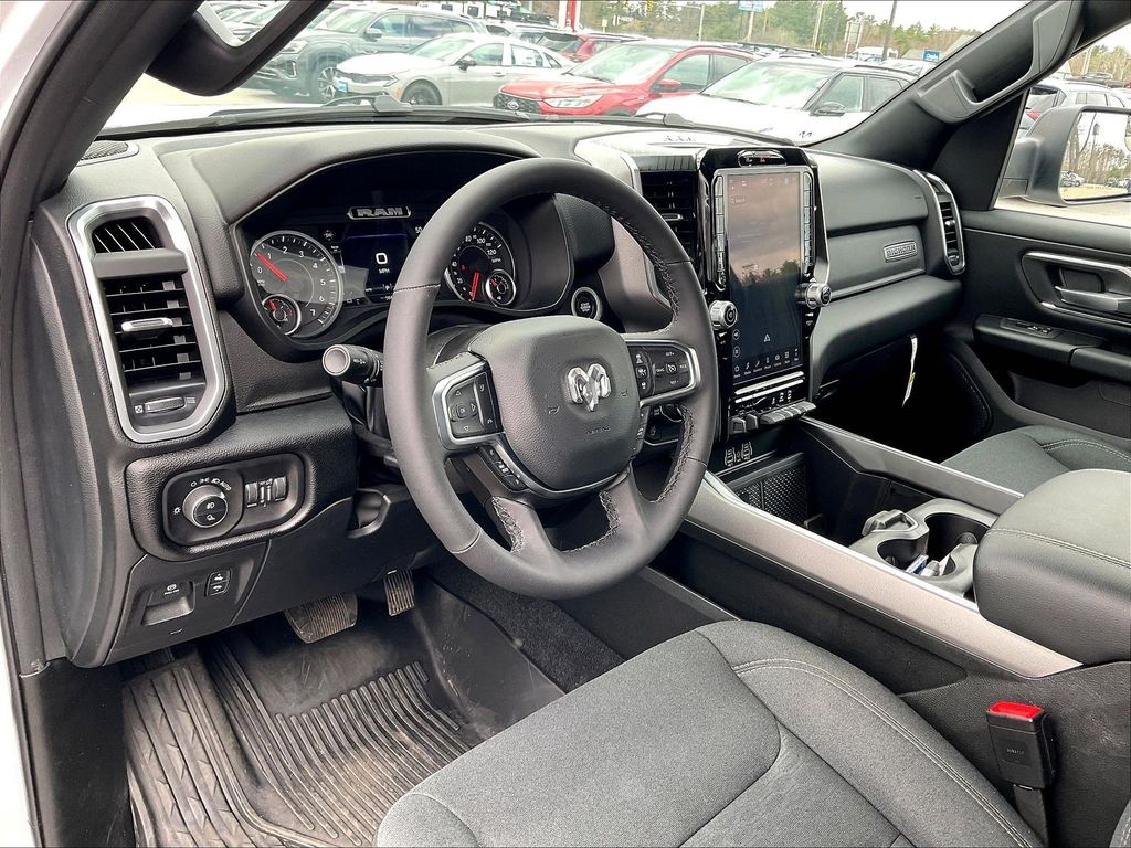 2026 Ram 1500 — photo 9