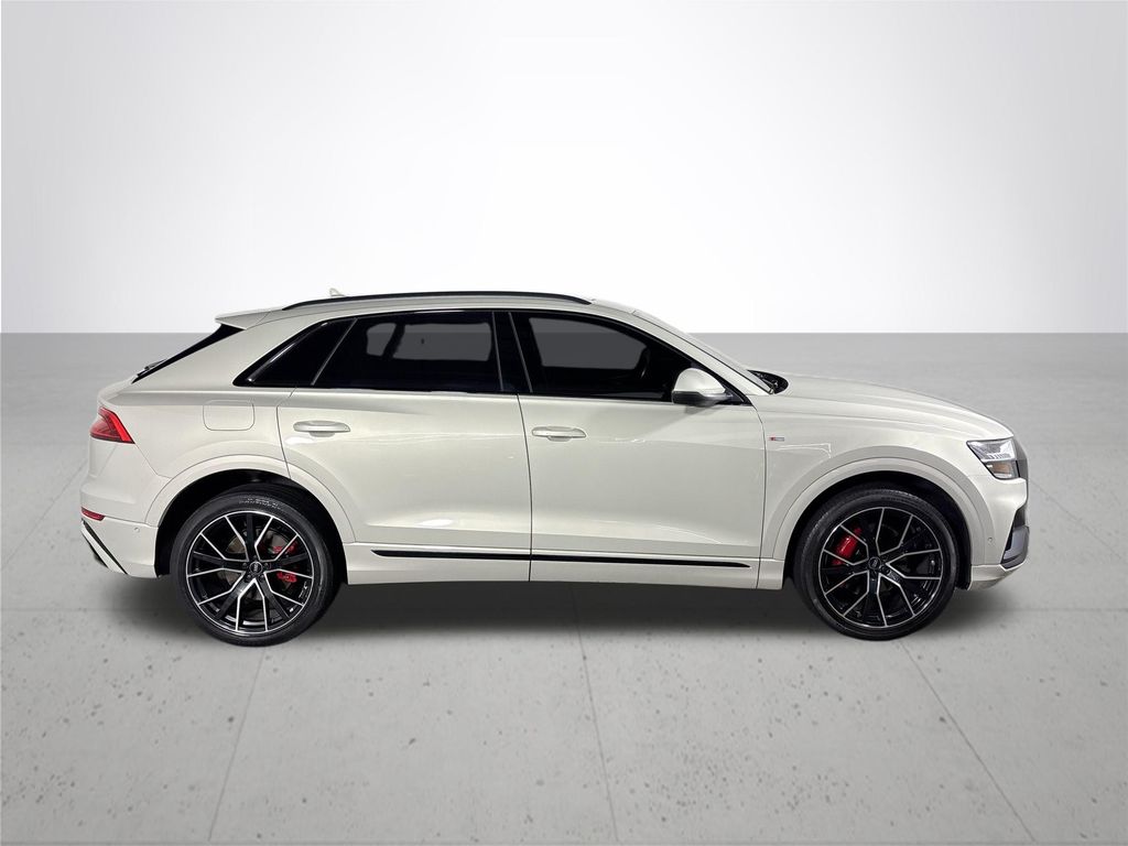 2023 Audi Q8 55 Premium Plus