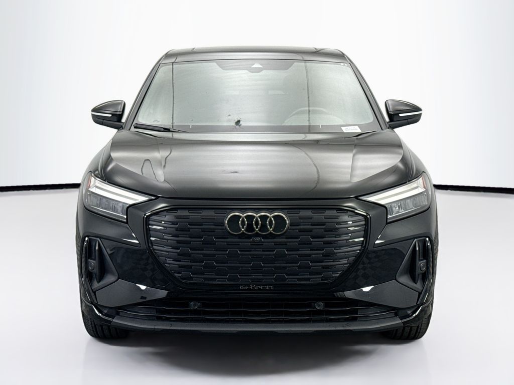 Thumbnail: 2023 Audi Q4 e-tron - 2
