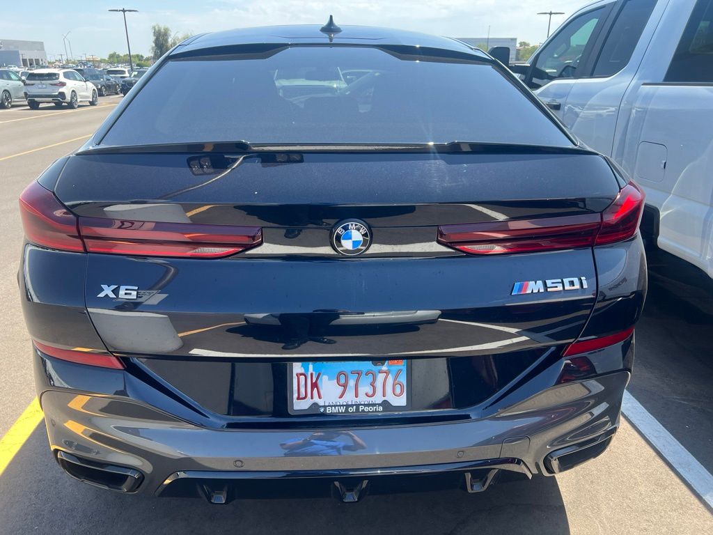 Used 2020 Black BMW M50i image 7