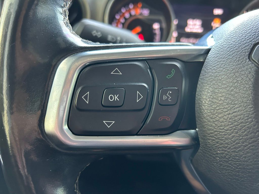 Thumbnail: 2020 Jeep Gladiator - 18