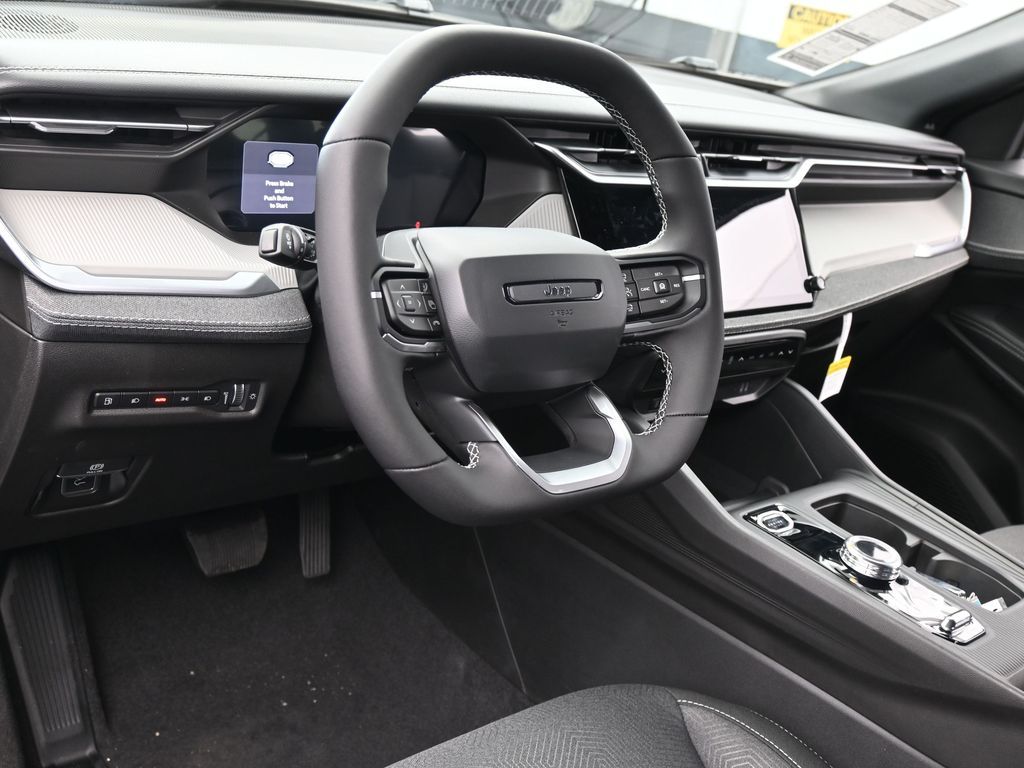 New 2026 Sting-Gray Clearcoat Jeep Laredo image 13