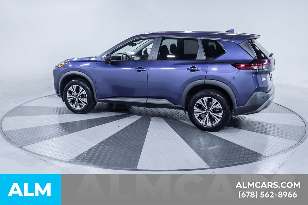Used 2023 Blue Nissan SV image 5