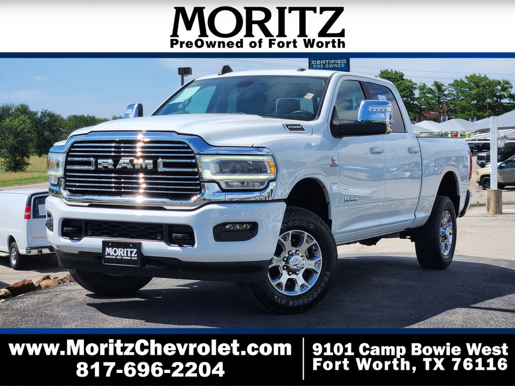 Bright White Clearcoat 2024 RAM 2500 Pickup Truck Four-Wheel Drive 6-Speed Automatic