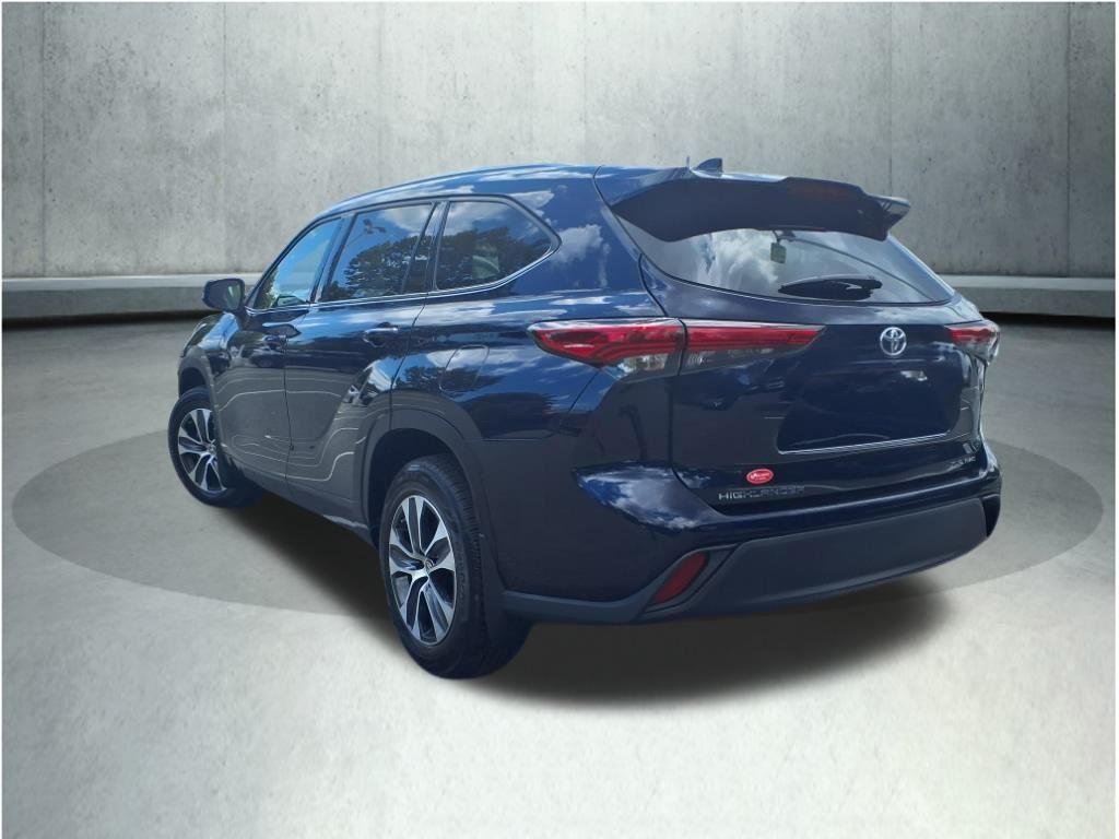 2020 Toyota Highlander XLE photo 5