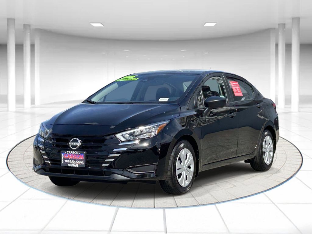 Super Black 2025 Nissan Versa S FWD Sedan Front-Wheel Drive Continuously Variable Transmission