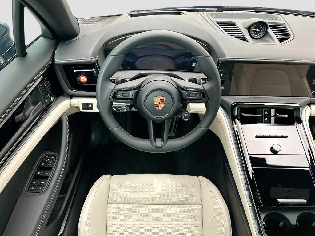 Thumbnail: 2026 Porsche Panamera - 13