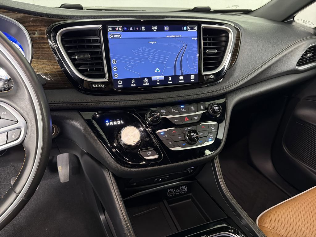 used 2021 Chrysler Pacifica car, priced at $27,500