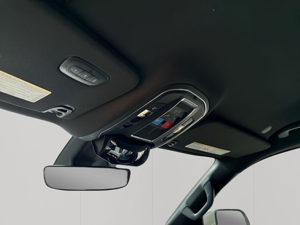 Used 2022 White Jeep Series II image 38