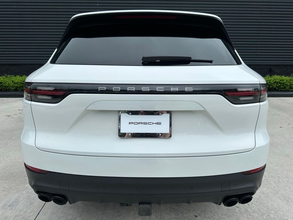 Thumbnail: 2023 Porsche Cayenne - 12