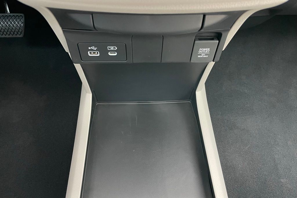 Thumbnail: 2026 Honda Odyssey - 21