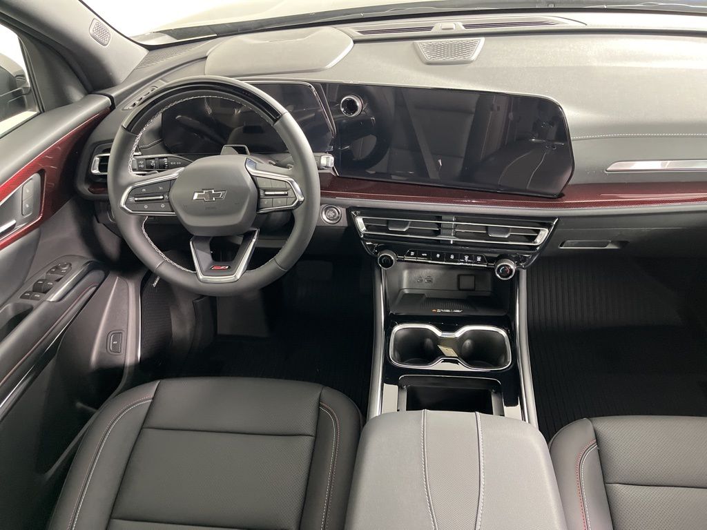 Thumbnail: 2026 Chevrolet Traverse - 14