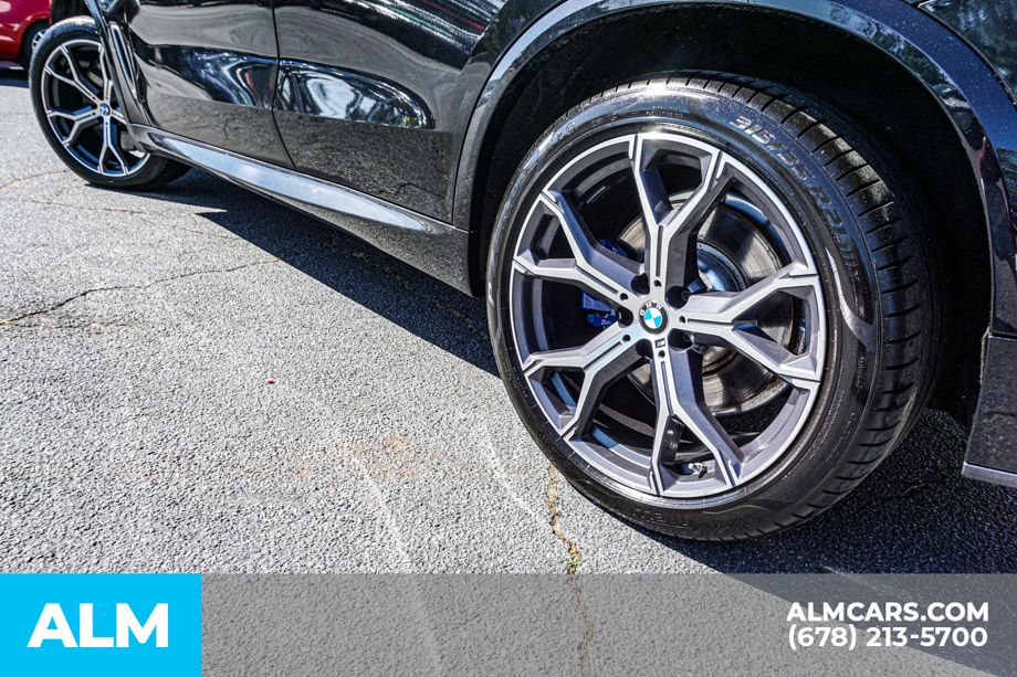 Used 2023 Black BMW M50i image 17