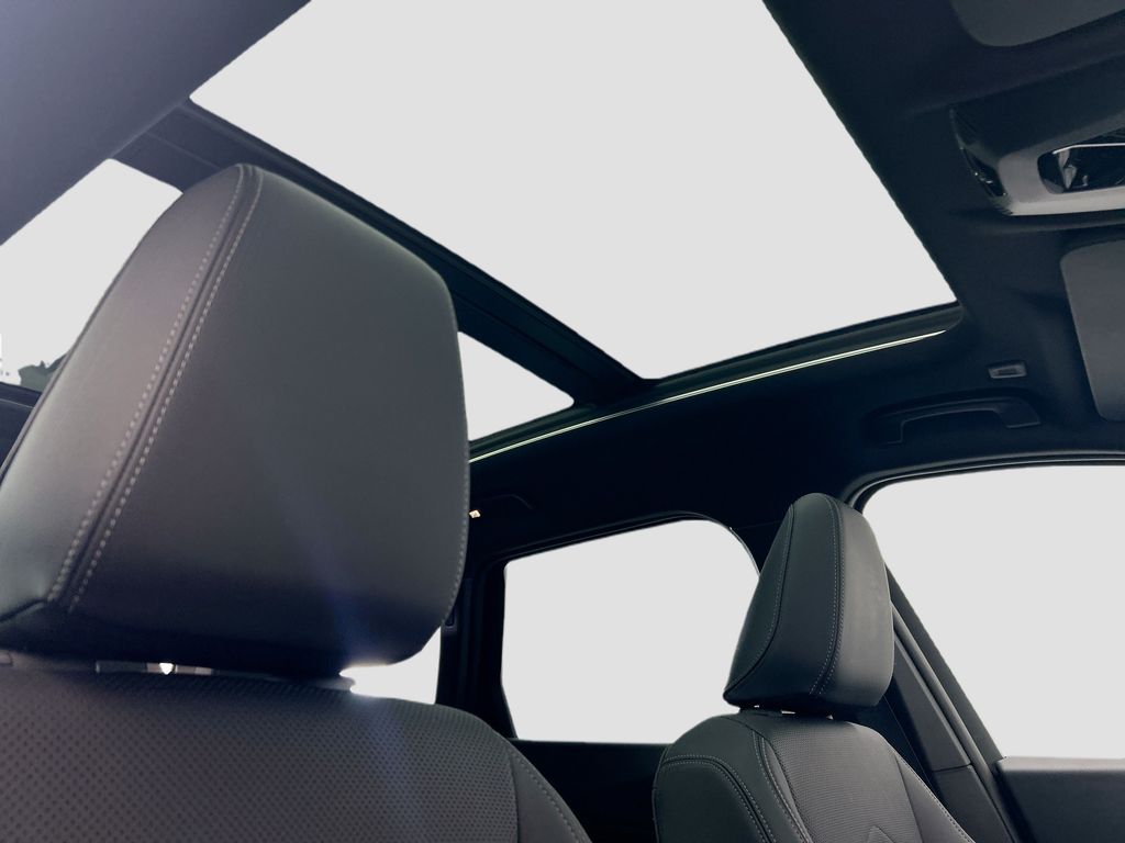 Thumbnail: 2025 BMW X1 - 16