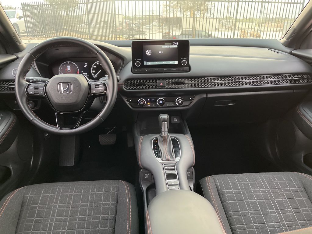 Thumbnail: 2025 Honda HR-V - 15