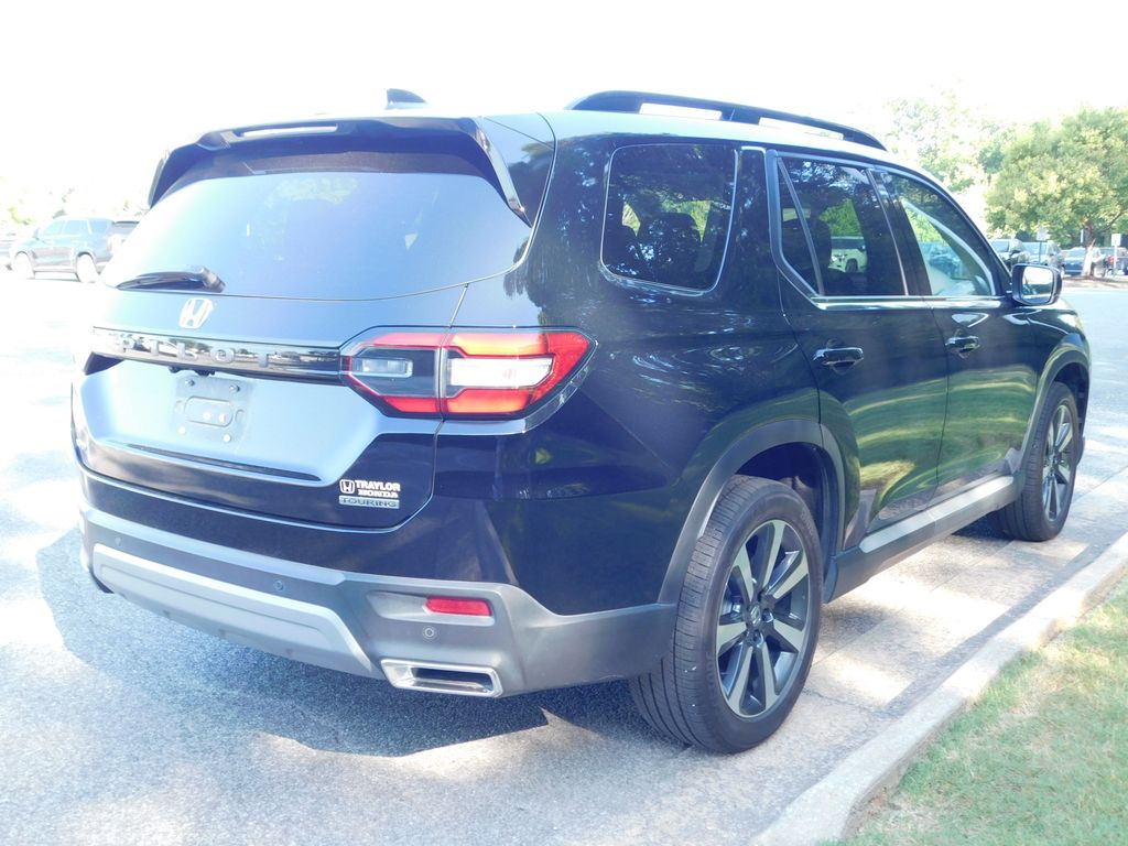 Thumbnail: 2025 Honda Pilot - 4