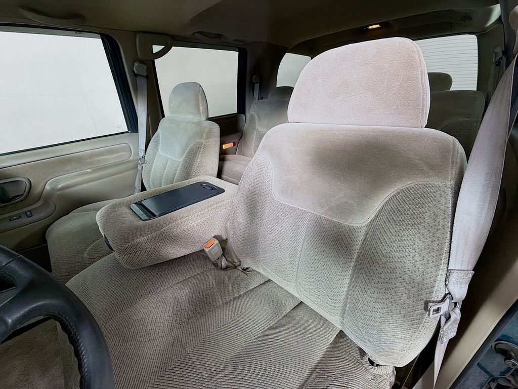 Used 1998 Chevrolet Tahoe SUV