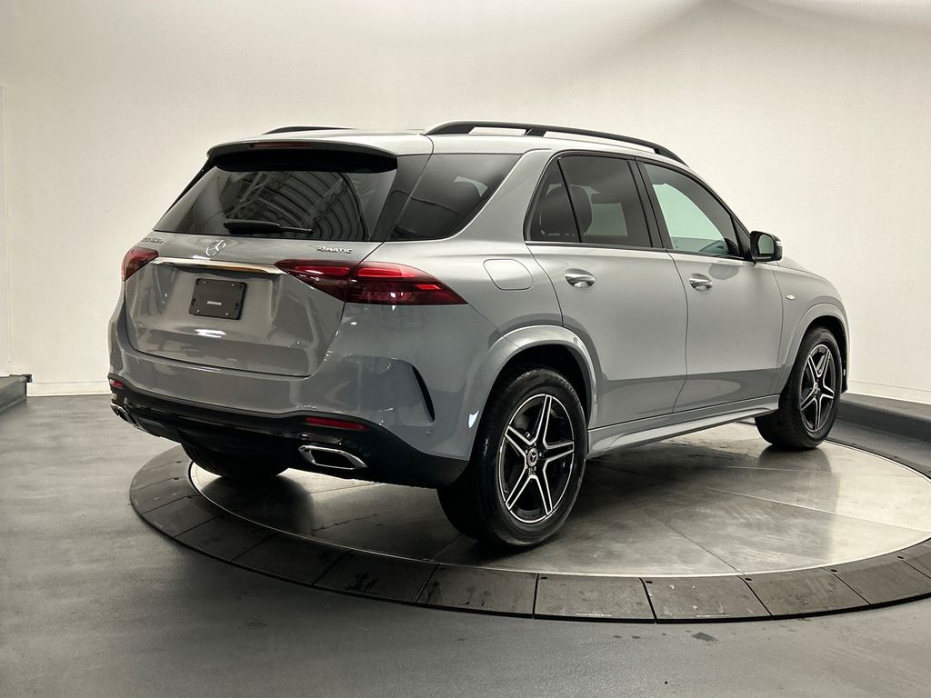 2025 Mercedes-Benz GLE 450 7