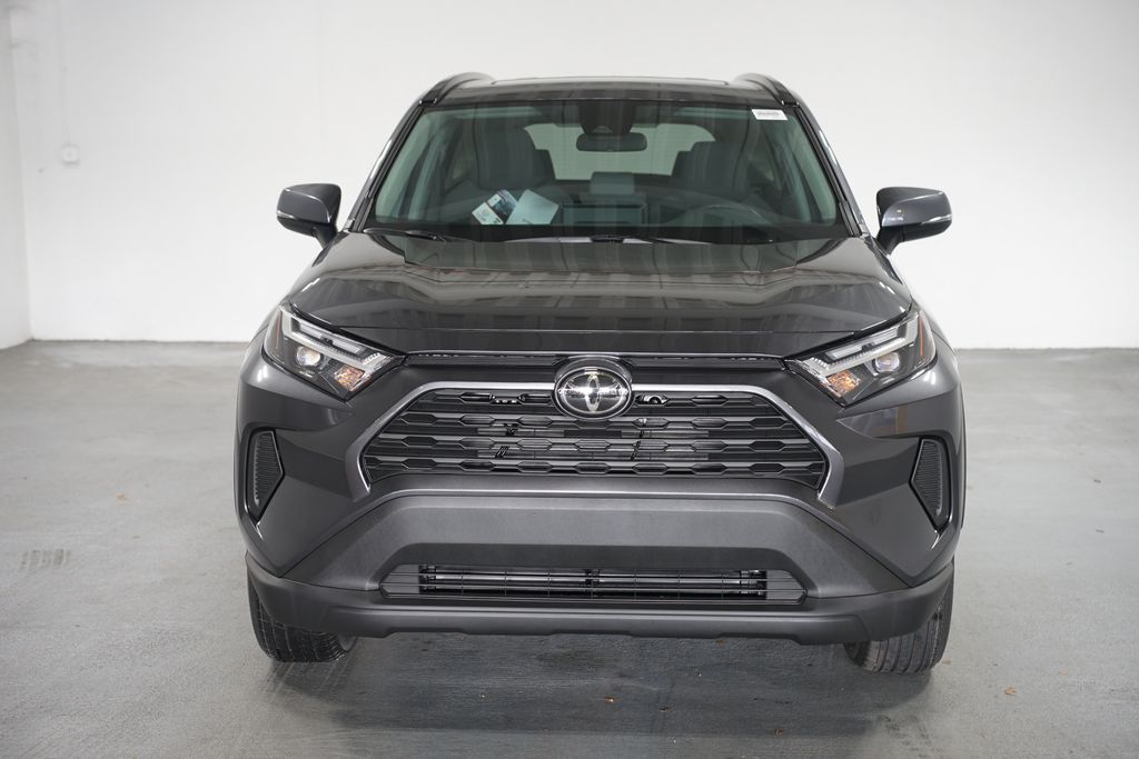 Thumbnail: 2025 Toyota RAV4 - 2