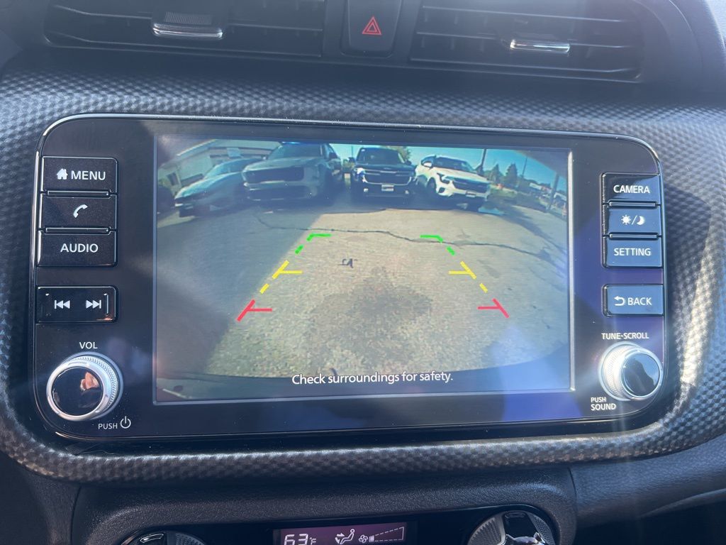 2022 Nissan Kicks SV photo