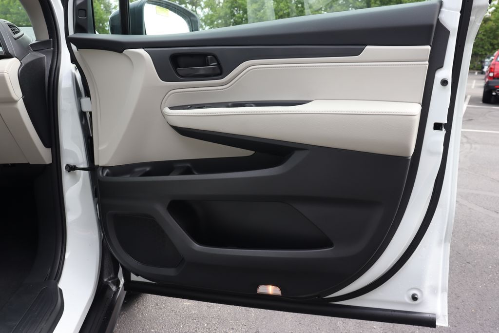 2025 Honda Odyssey EX-L 20
