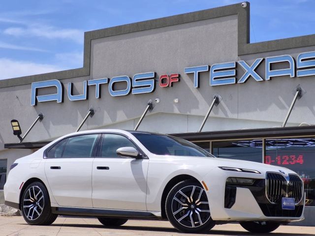 Alpine White 2025 BMW 7 Series Sedan Rear-Wheel Drive 8-Speed Automatic