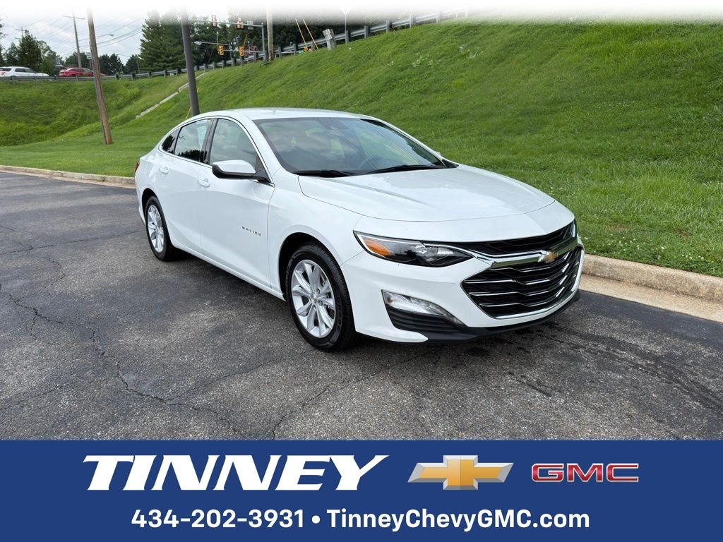 Summit White 2024 Chevrolet Malibu Sedan Front-Wheel Drive Continuously Variable Transmission