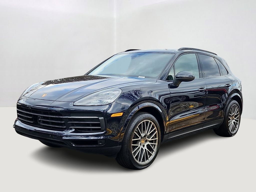Thumbnail: 2022 Porsche Cayenne - 1