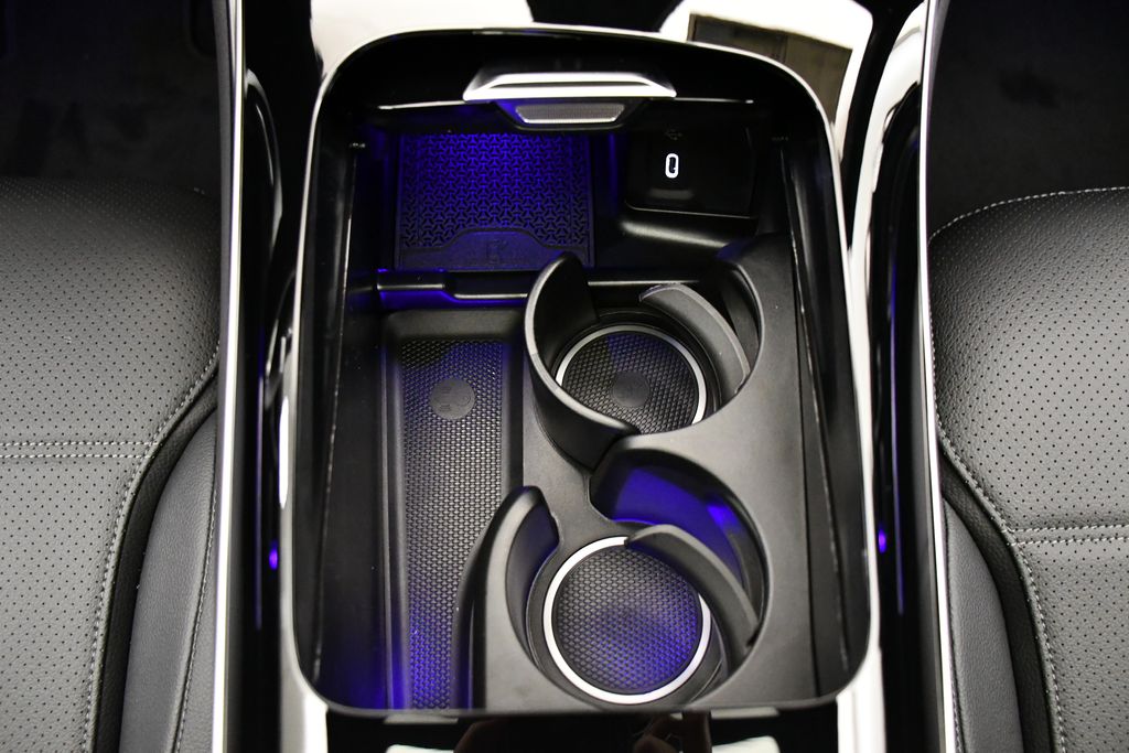 Thumbnail: 2025 Mercedes-Benz GLC - 29