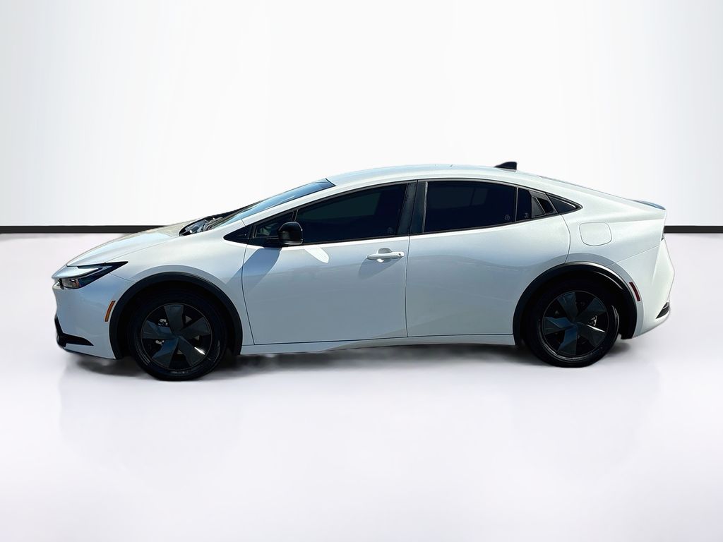 Thumbnail: 2027 Toyota Prius - 8