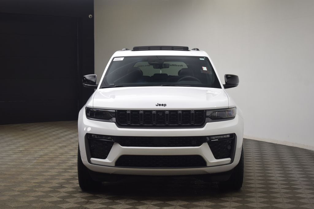 new 2026 Jeep Grand Cherokee car, priced at $47,806