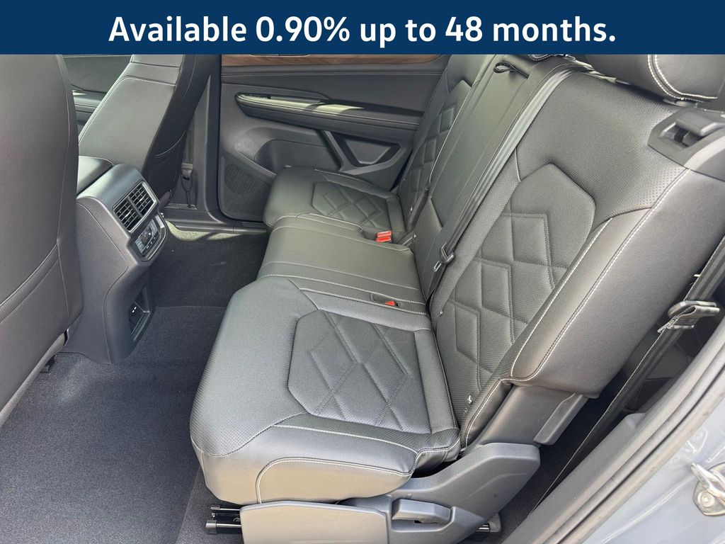 New 2026 Pure Gray Volkswagen 2.0T SE w/Technology image 8