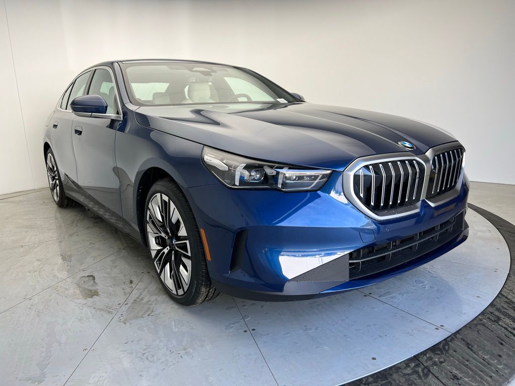 2025 BMW 5 Series 530i 2