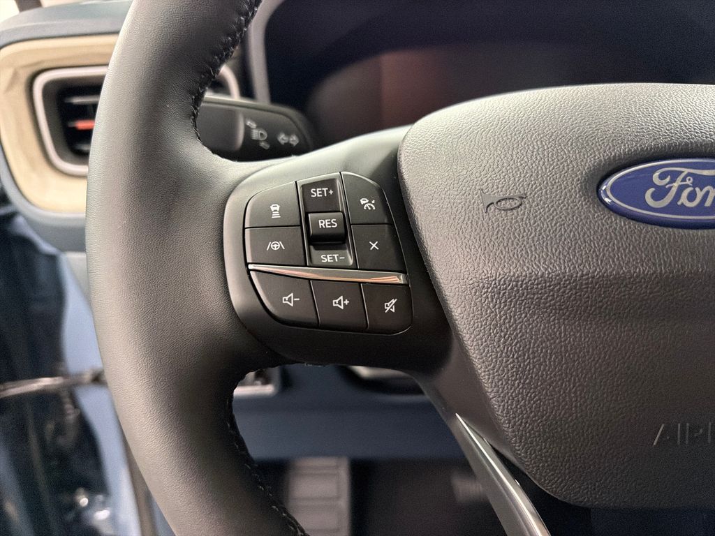 New 2026 Gray Ford Lariat image 19