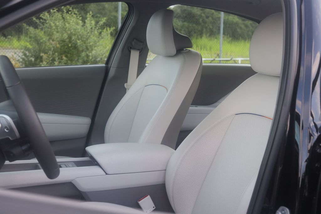 Used 2025 Hyundai IONIQ 6 Sedan