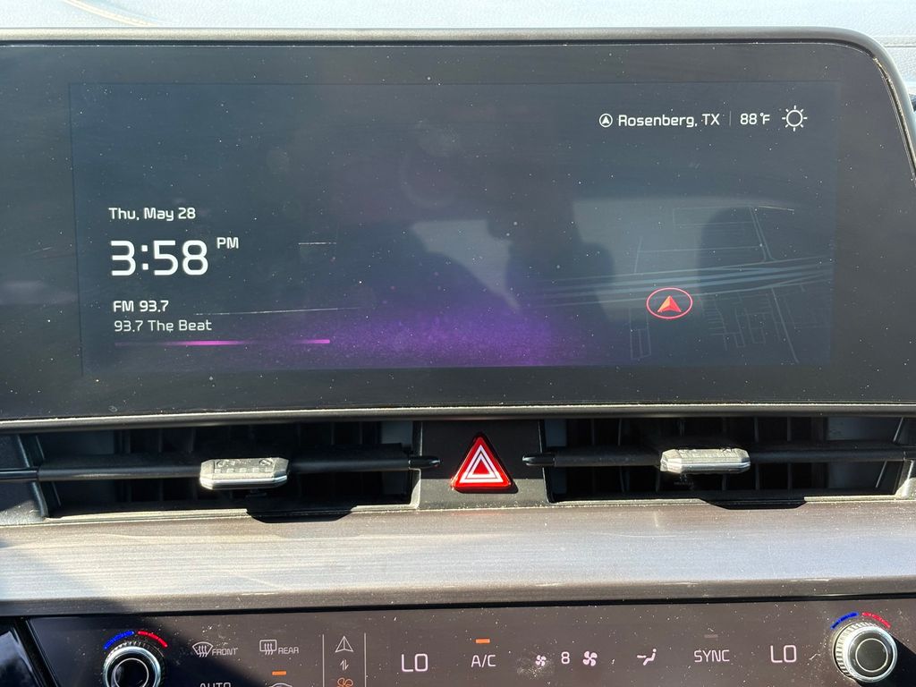 2025 Kia Sportage EX Silver at Shottenkirk Kia Fort Bend