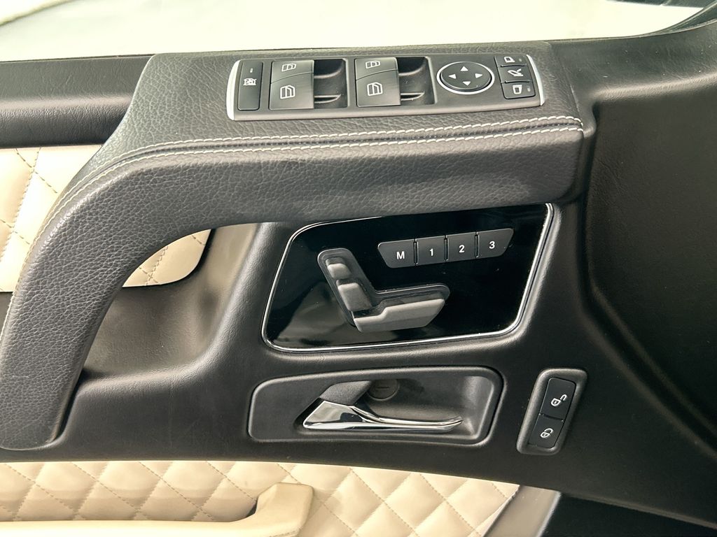 Thumbnail: 2017 Mercedes-Benz G-Class - 22