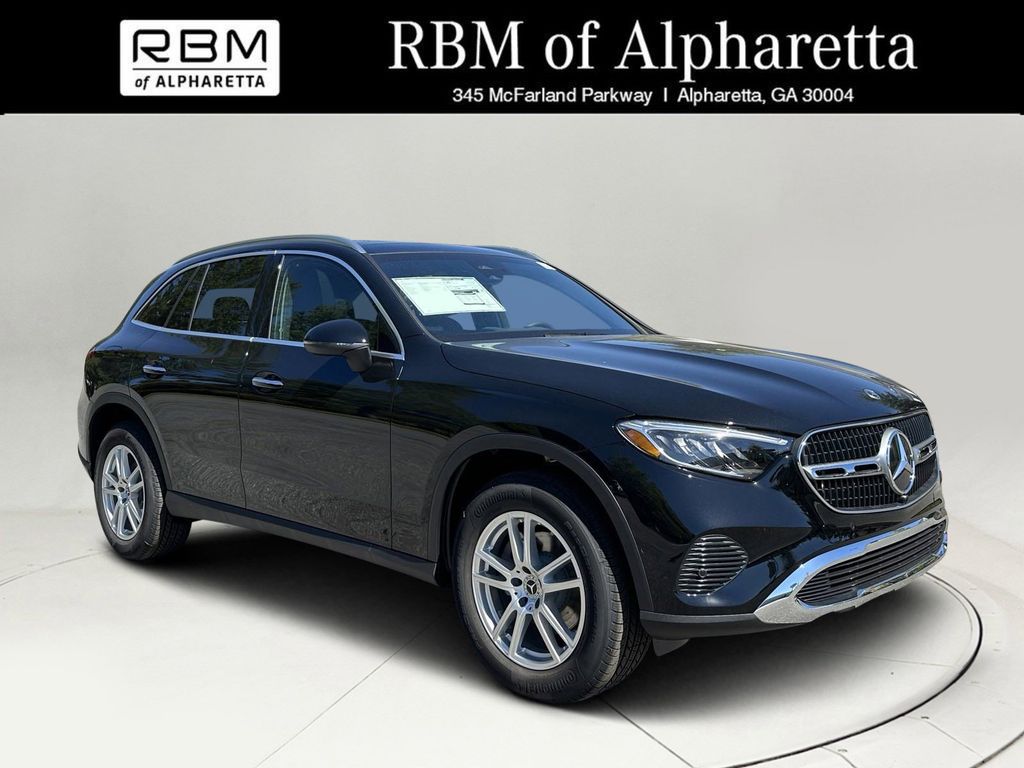 2025 Mercedes-Benz GLC GLC 300 1