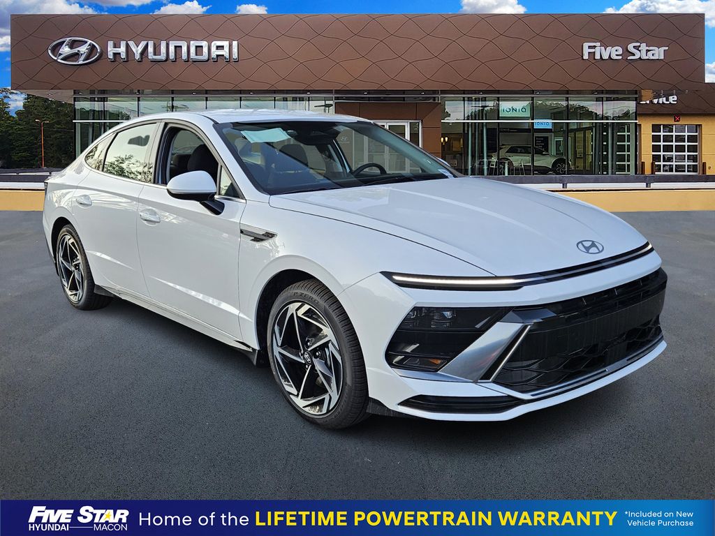2026 Hyundai Sonata SEL's photo