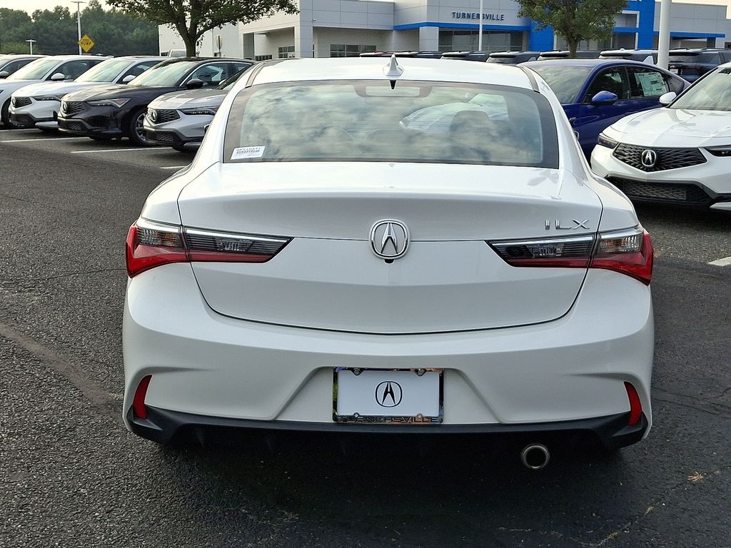 Thumbnail: 2020 Acura ILX - 5