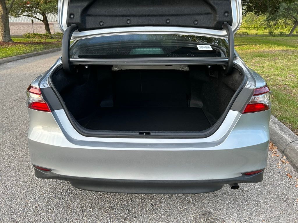 2023 Toyota Camry LE 10