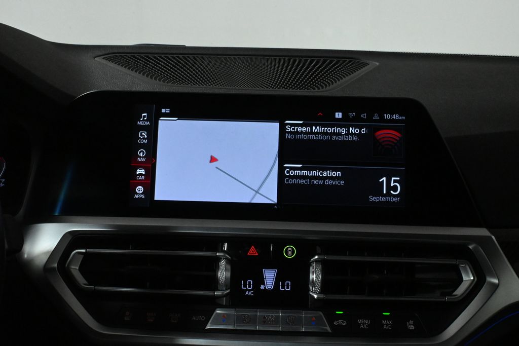 Thumbnail: 2021 BMW M4 - 21