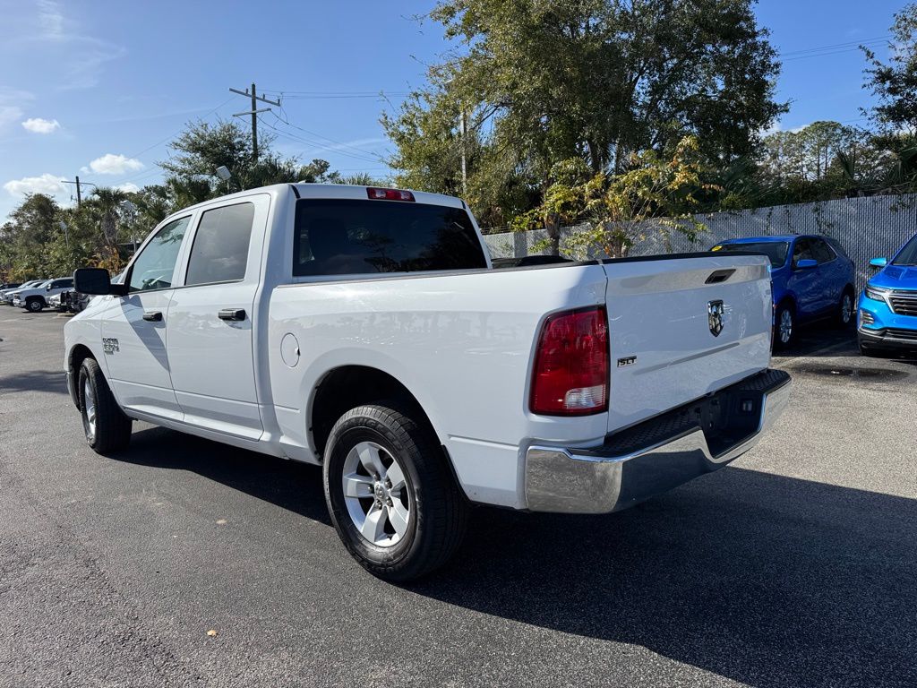 2022 Ram 1500 Classic SLT 6