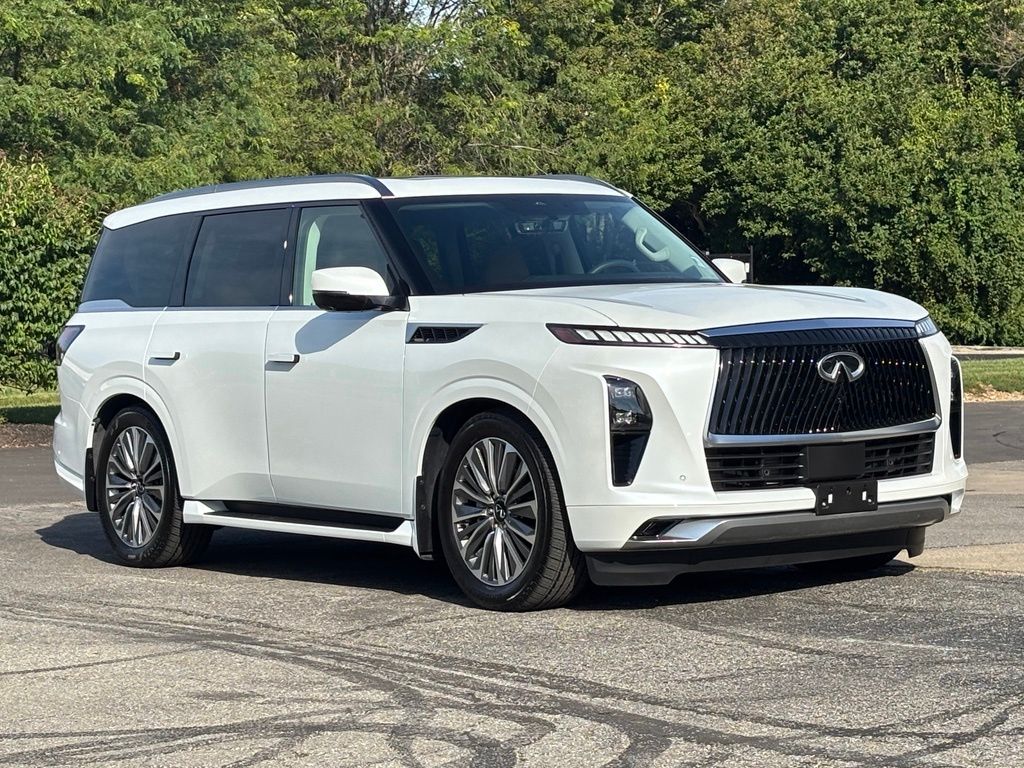  2026 INFINITI QX80 Luxe 4WD   