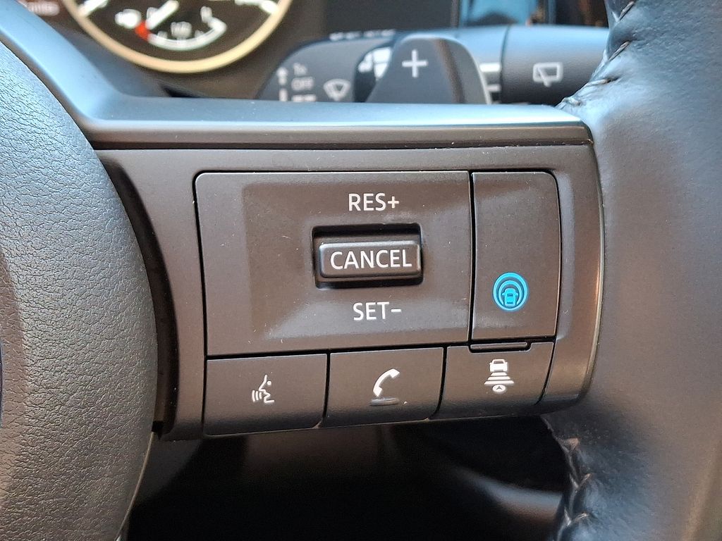 Thumbnail: 2024 Nissan Pathfinder - 22