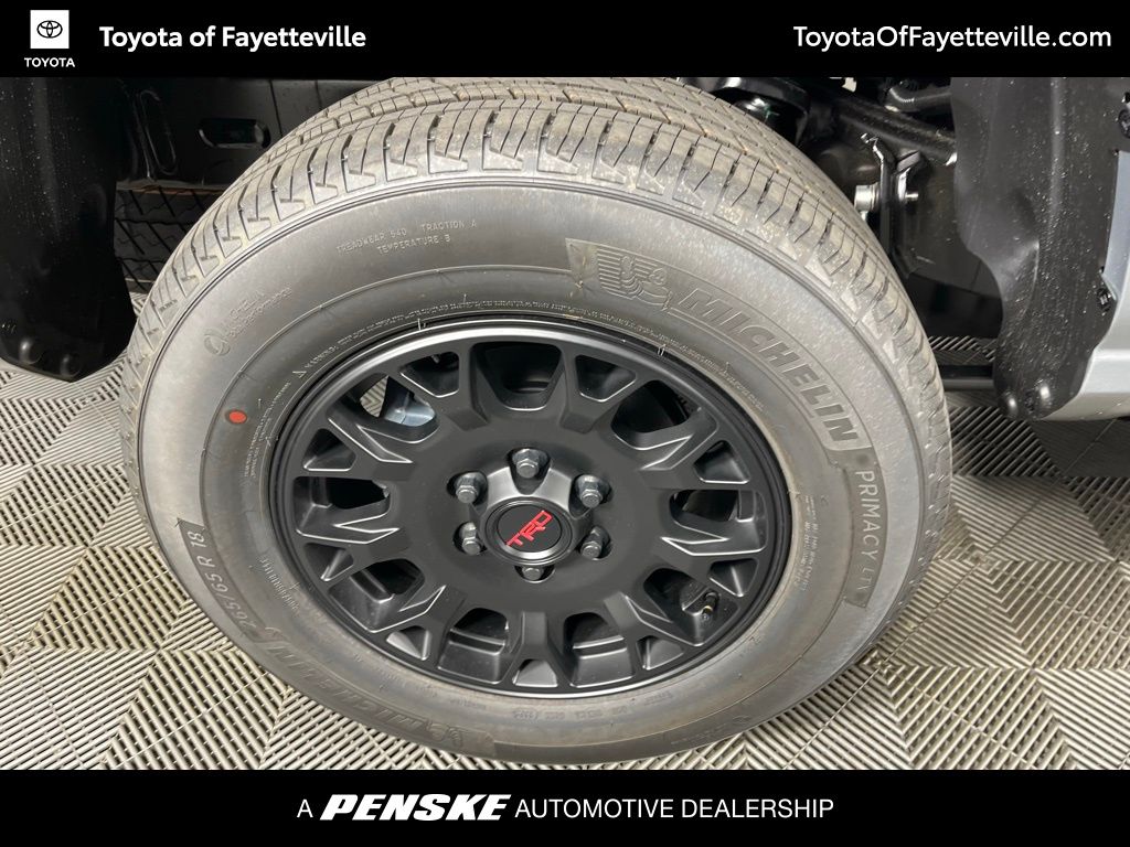 Thumbnail: 2025 Toyota Tacoma - 18
