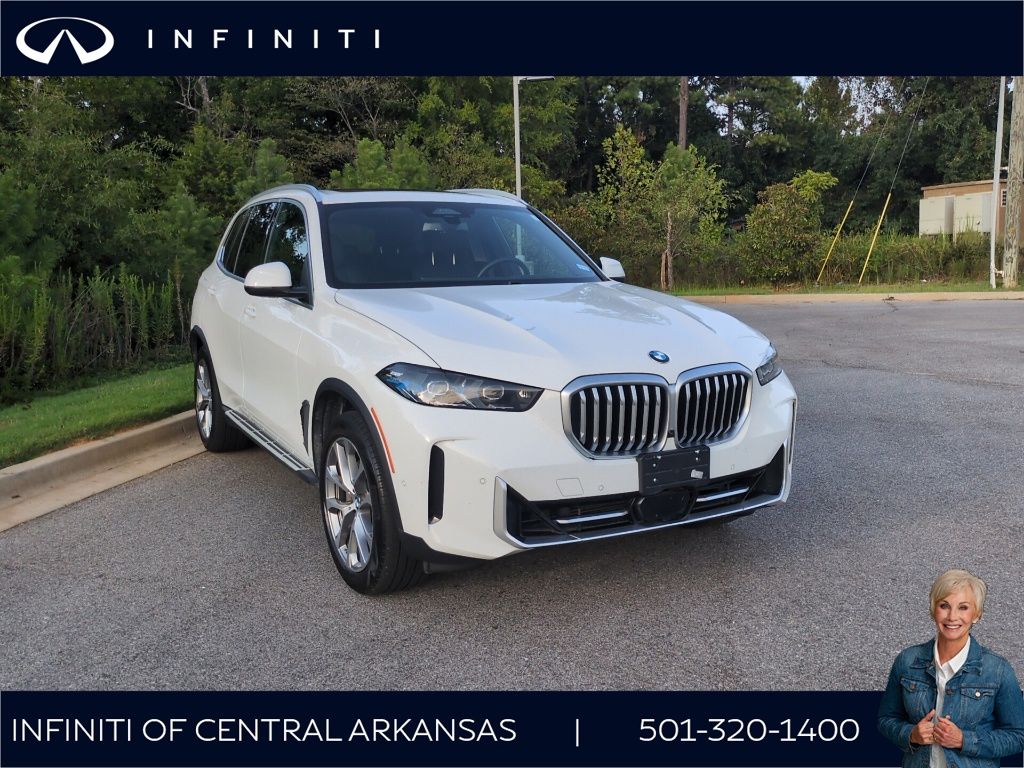 Alpine White 2026 BMW X5 SUV / Crossover Rear-Wheel Drive 8-Speed Automatic