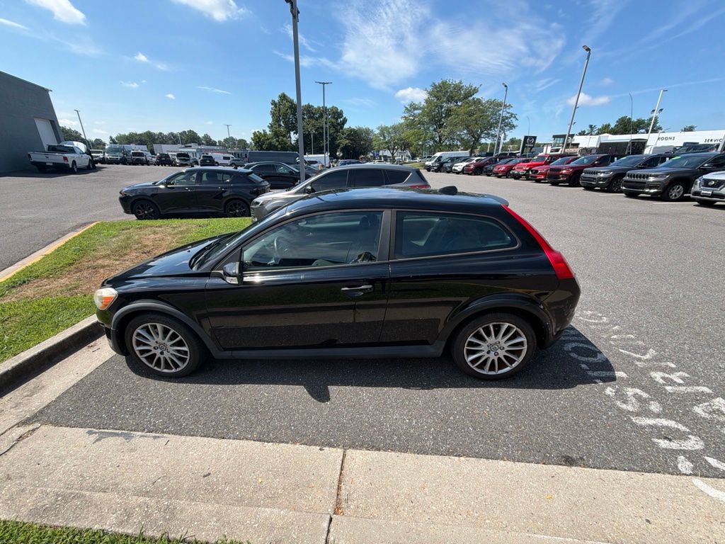 Black 2012 Volvo C30 Hatchback Front-Wheel Drive 5-Speed Automatic