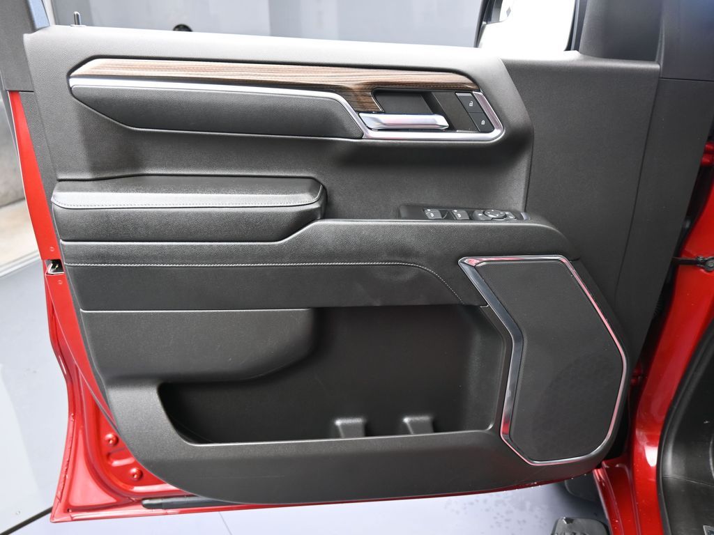 Used 2024 Radiant Red Tintcoat Chevrolet LT Trail Boss image 13